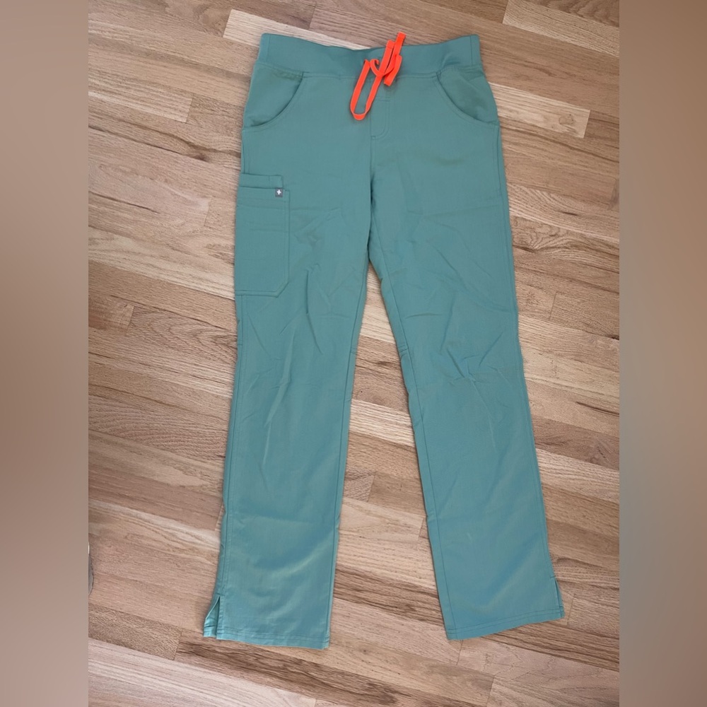 Kade scrub pants